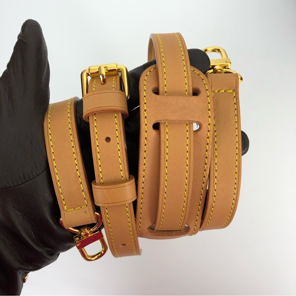 Louis Vuitton ELLIPSE MM - Picture 12 of 13